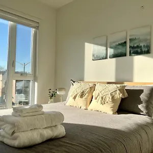  Appartement Le Kameleon 305 - Lumineux Et Moderne, Au Centre-ville Canada